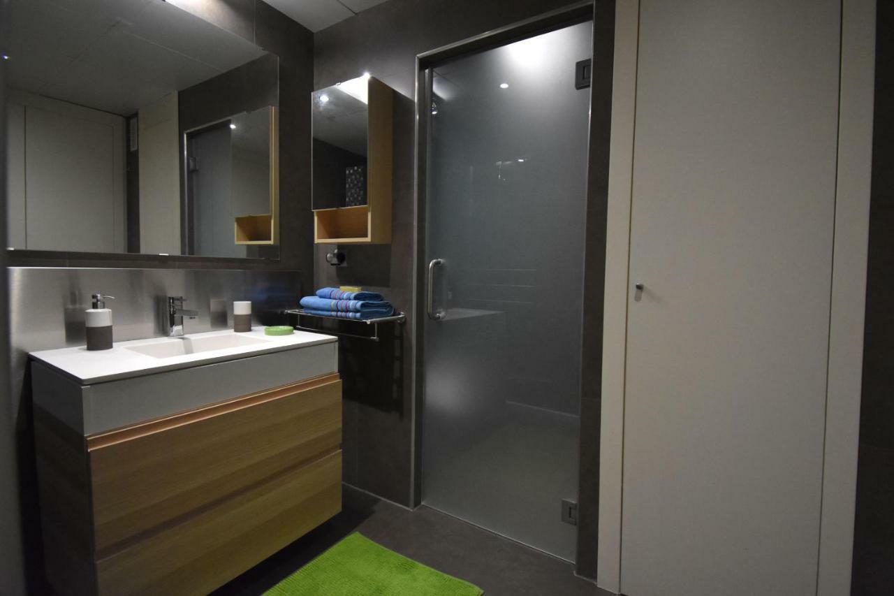 Gramophone Loft Apartment ริวาส-วาเคียมาดริด ภายนอก รูปภาพ