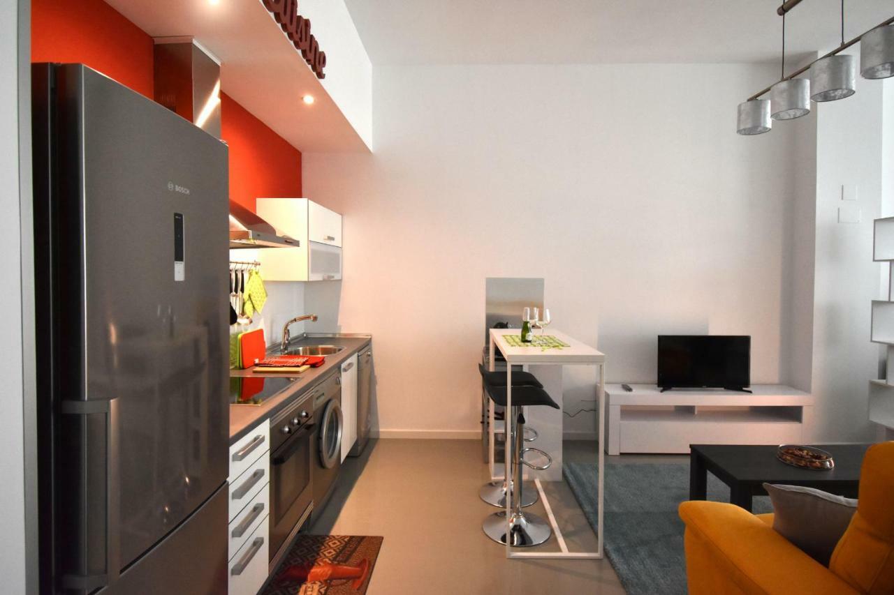 Gramophone Loft Apartment ริวาส-วาเคียมาดริด ภายนอก รูปภาพ